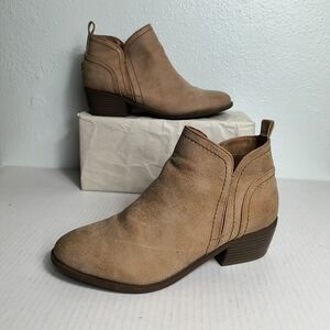 G by Guess 7.5M Tan Ankle Boots Low Stacked Heel Side Zip Pull-on